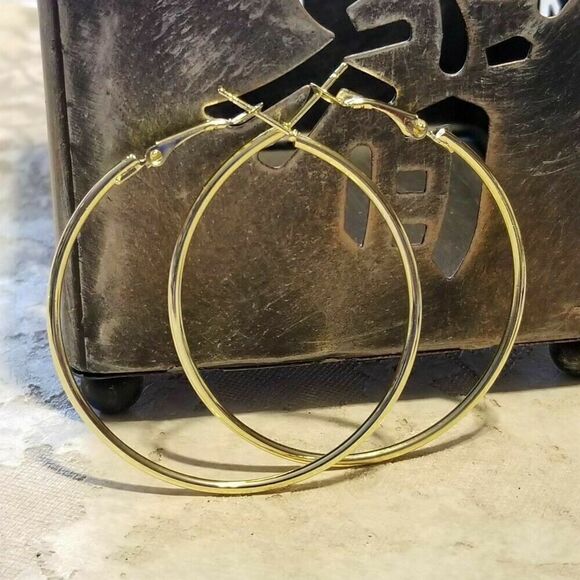 Sleek Gold Tone Large Hoop Earrings 50mm 2" Leverback Dangle Minimalist Classic - Picture 2 of 6